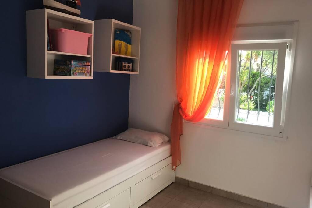 Apartment For 4 Or Pefkochori